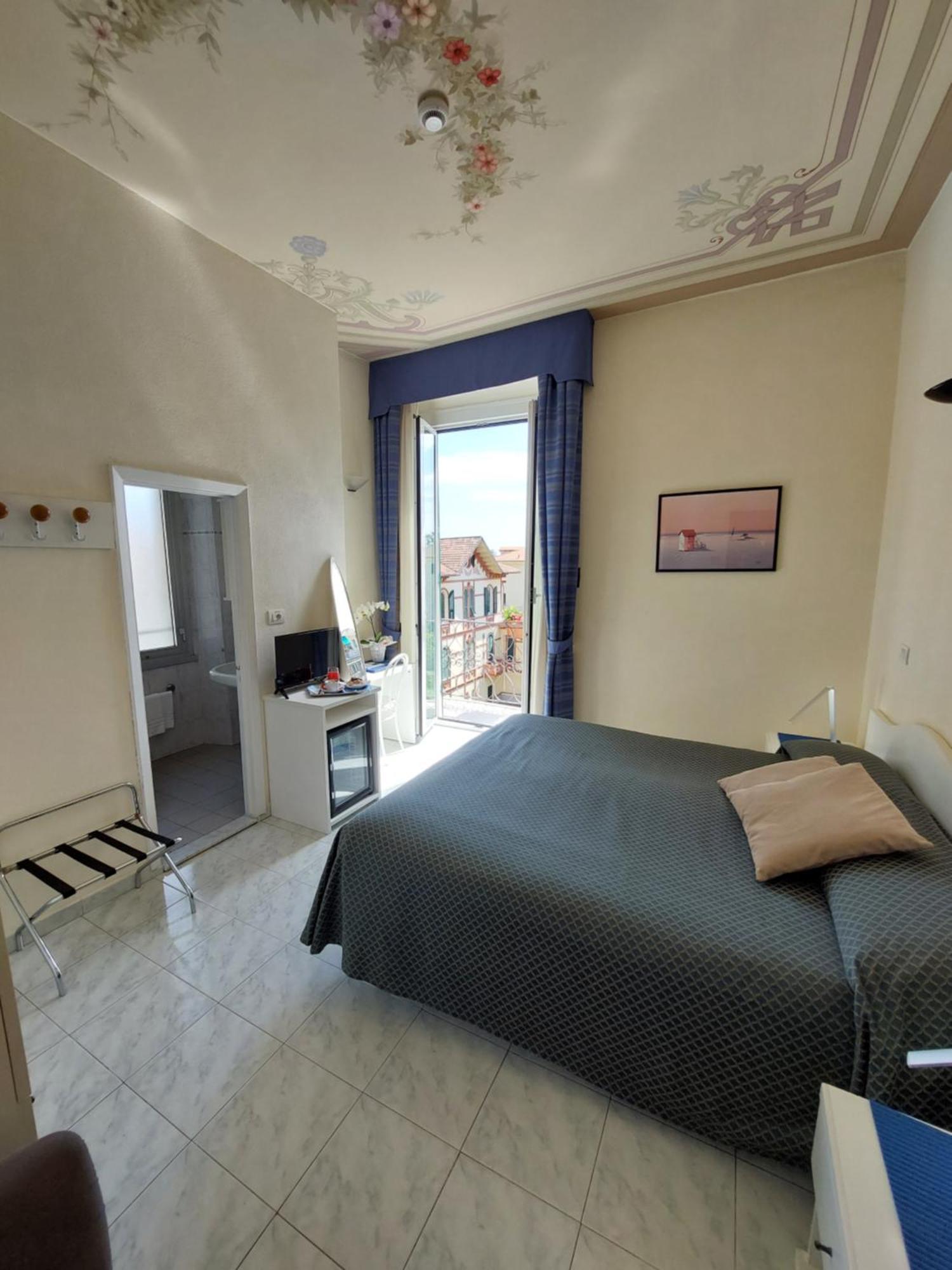 Hotel Stella Rapallo Exterior photo