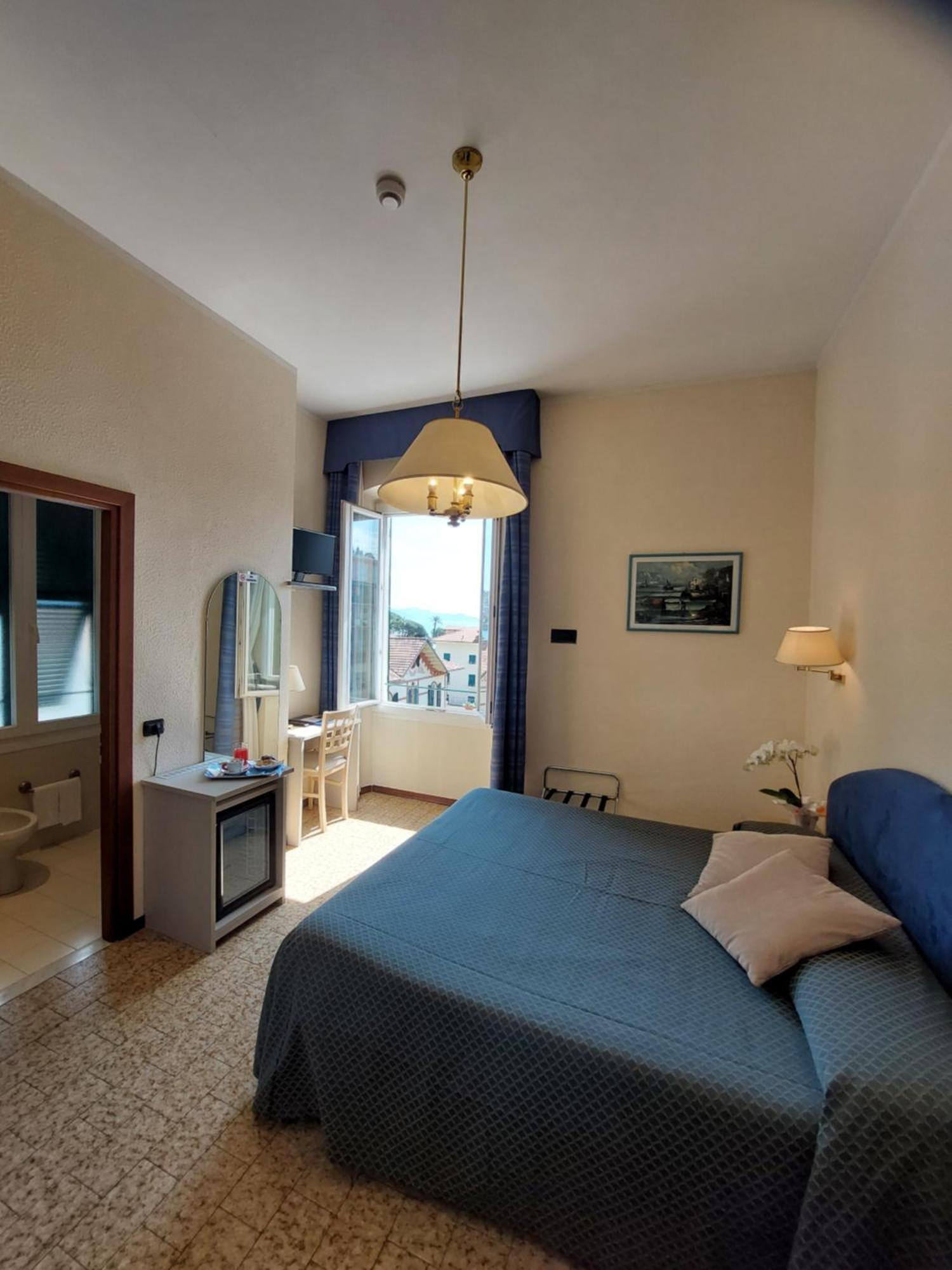 Hotel Stella Rapallo Exterior photo