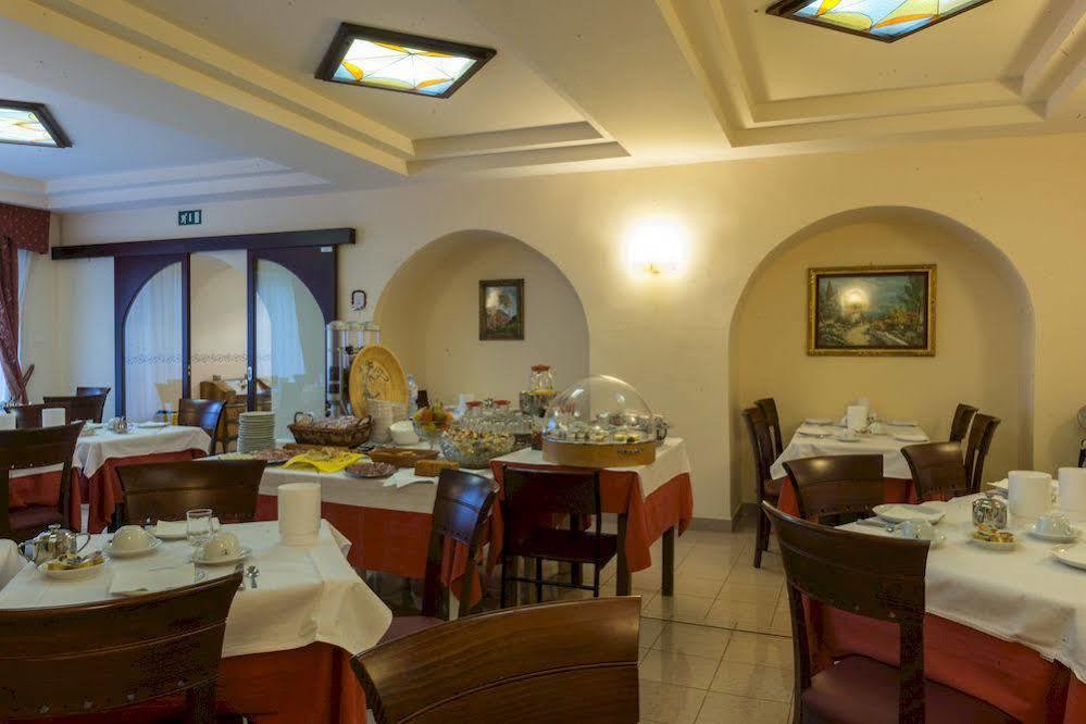 Hotel Stella Rapallo Exterior photo