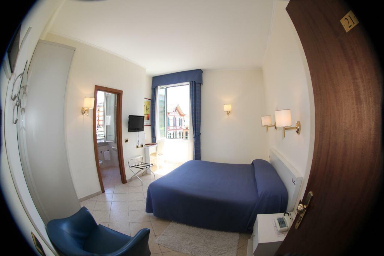 Hotel Stella Rapallo Exterior photo